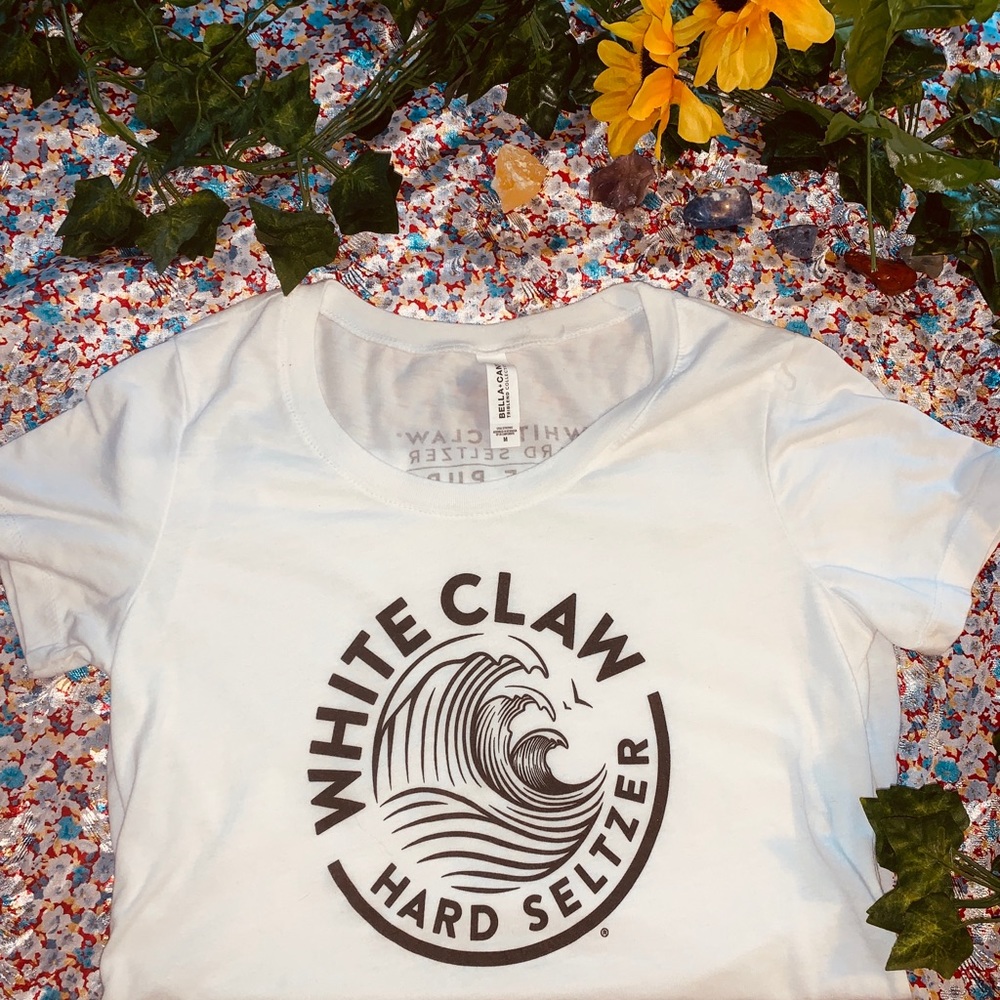 White Claw Women’s T-Shirt (M)